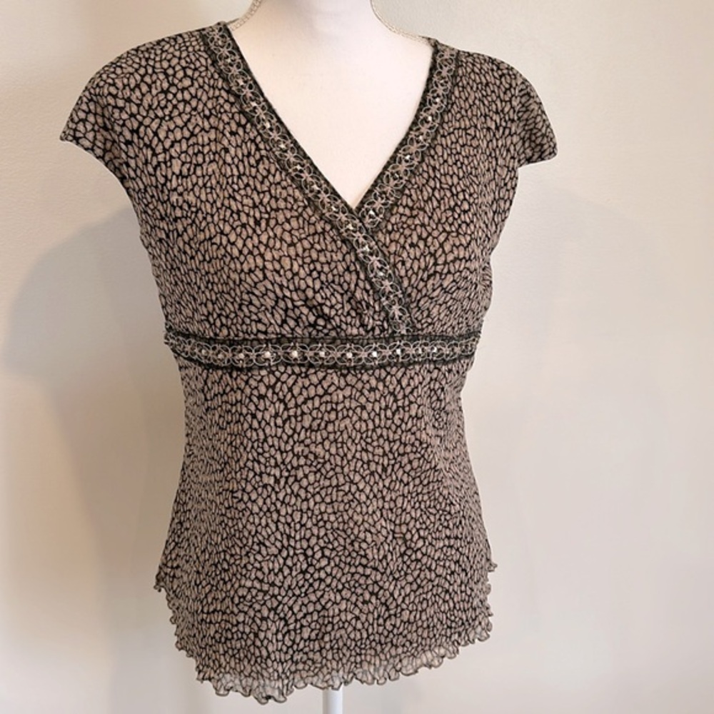 Women’s Y2K Vintage Baby Doll Pebble Print Blouse Size‎ Large V Neck Ruffle